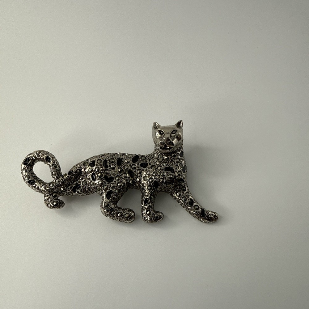 Cheetah Silver And Black Pin Brooch Vintage 1928 Jewelry