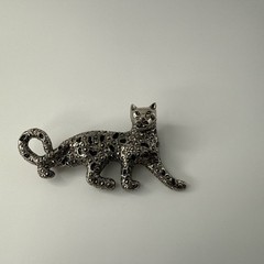 Cheetah Silver And Black Pin Brooch Vintage 1928 Jewelry