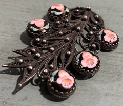 Vintage Russian Rostov Finift Filigree Hand-Painted Porcelain Cabochons Brooch