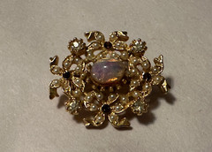 Vintage Faux Fire Opal & Rhinestone Pearl Diamond Brooch Gold Tone Beautiful
