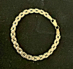 18k Vintage Fancy Ladies Link Bracelet 6.5″
