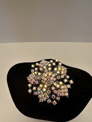 VTG POT METAL AURORA BOREALIS RHINESTONE 2.25” DIAMETER BROOCH PIN PENDANT