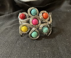 Fun Lot Of 4 Vintage/Modern Silver Tone Colorful Chunky Bracelets Acrylic Beaded