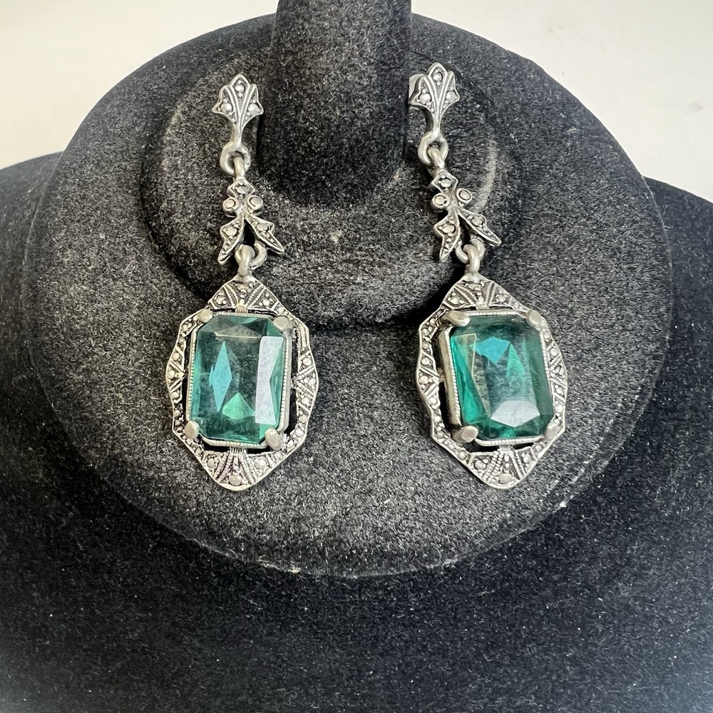 Beautiful Art Deco Inspired Silver Tone Faux Aqua Stones Drop Dangle Earrings