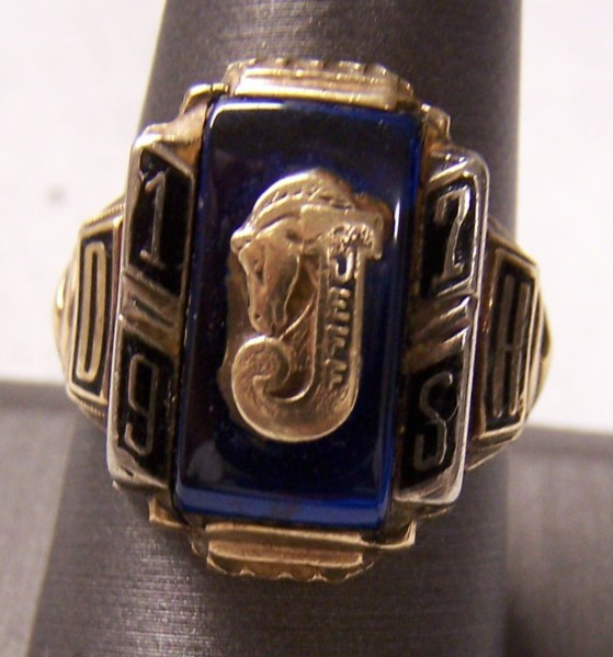10KT Yellow Gold Jefferson High School 1975 Class Ring 10 Grams Size 9.5