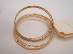 VTG LAUREN CONRAD 5 BANGLE BRACELETS 2 ENAMEL 3 GOLD TONE ORIGINAL TAG