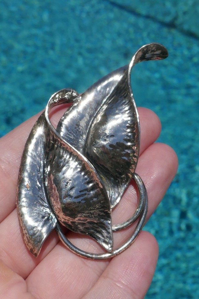 Vintage Deco Designer Sterling Double Leaf Designed Pin / Brooch – 22.8 Grams