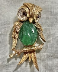 RARE Vintage Marcel Boucher 7897P Owl Brooch Figural Green Belly Rhinestone HTF