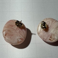 Vintage Pink Peach Marbled Lucite Acrylic Oval Stud Earrings