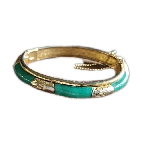 Vintage Apple Green Faux Jade Hinged Clamper Bracelet Bangle Estate find Chain
