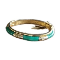 Vintage Apple Green Faux Jade Hinged Clamper Bracelet Bangle Estate find Chain