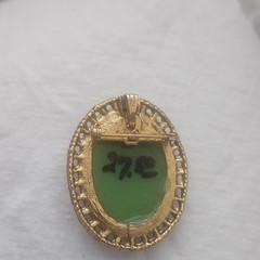 Vintage Cameo Brooch Green Beige Oval Gold-Tone Filigree Beauty Art Theme