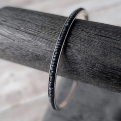 Vintage Bracelet Bangle – Dark Seed Beads on Metal 8.5″