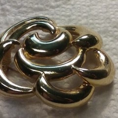 45mm Gold Tone Napier Rose Brooch 06-01-2022