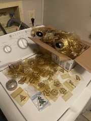 Huge Estate Pin Brooch Lot Gold Plated Vintage Pins Animals Holidays 20lbs NOS
