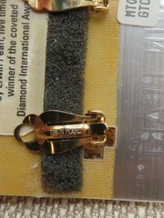 Vintage Erwin Pearl Gold Brushed Chain Link Clip On Earrings On Card
