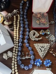 Antique Vtg to Now Rhinestone Costume Jewelry Lot 96+ Pcs Vendome Germany Silver