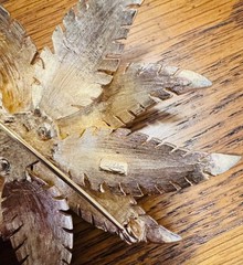 Vintage Signed Lisa Jewels Co. White Enamel Leaf Brooch & Clip Earrings Set Gold