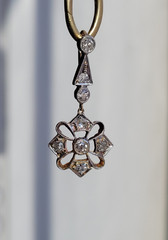 Antique Edwardian 18K Old European Cut Diamond Pendant Platinum-Topped Snowflake