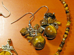 Vintage Tiger Eye Lot of Earrings Pendant Necklace Nice Small Jewelry Read Desc