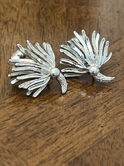 Vintage Coro Earrings Silver Tone Leaves Floral Clip-Ons Clusters!