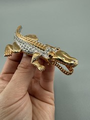 Vintage Gold Tone Alligator Crocodile Brooch Rhinestone Red Eyes Pin Open Mouth