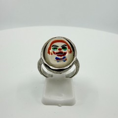 Vintage Y2K Silver Tone Sad Clown Oval Cabochon Ring Retro Kitsch Size 7 Classic