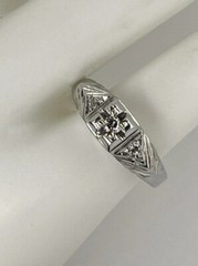 Vintage Ring O Romance Gross Co 18k White Gold Filigree .06 Ct Diamond Ring Sz 6