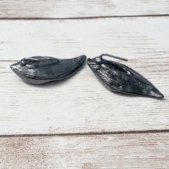 Vintage Earrings For Pierced Ears Green 3D Leaf – Stud Damaged