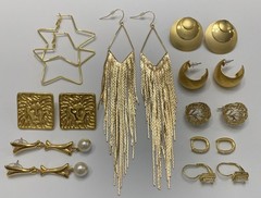 ✨Vintage To Now Lot Of 9 Pairs Beautiful Gold Tone Estate Pierced Earrings✨