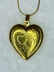Vintage Double Heart Photo Locket Necklace (c. 1980s–1990s)
