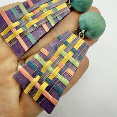 Vtg Big 80’s Wearable Art Statement Earrings Wood Basket Weave Purple Green Drop
