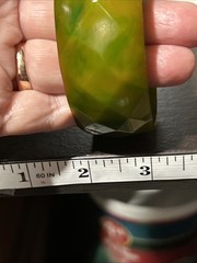 Vtg 30g RARE Diamond Cut Faceted End Day Green Yellow Bakelite Bangle Bracelet