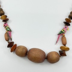 Vintage Boho Tropical Wood Parrot Beaded Statement Necklace Pink Bird Accent