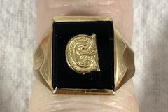 Antique 10K Gold Onyx Letter C Monogram Ring 3.5 Grams Size 6