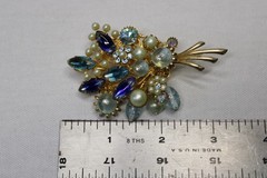 Vintage Rhinestone Faux Pearl Brooch Clip Earrings Set Blue AB Gold Tone Retro