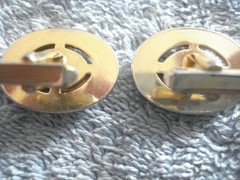 LOT OF 2 PAIR OF GOLD-TONED & GEMSTONE SIGNED CUFFLINKS &TIE BAR(AVON & HAYWARD)