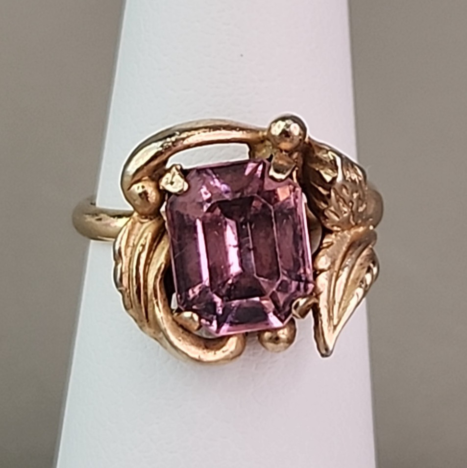 Rhinestone Ring Pink Glass Adjustable Gold Tone Leaves 6.5