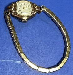 Vintage 1950 Women’s 10k rolled gold plate Wind Up Bulova Watch