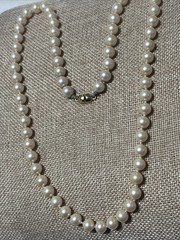 Vintage 90s MONET Signed classic Simulated pearl Necklace VTG 23” ~5mm Gold Tone