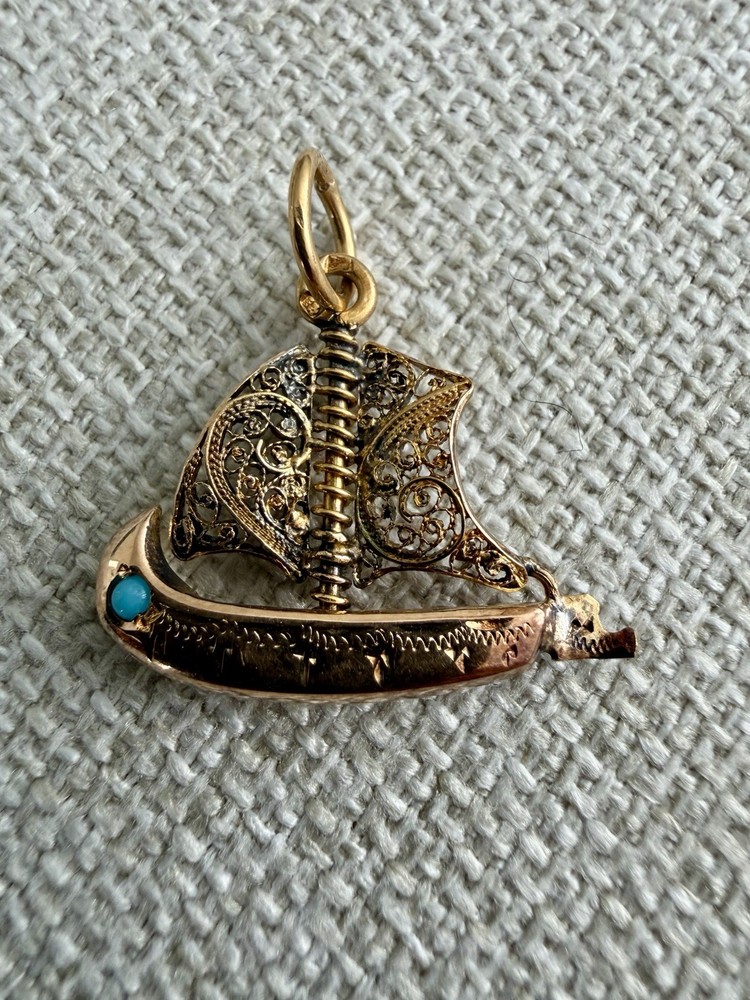 Vintage 19K Gold Filigree Sailboat Pendant Turquoise Accent Nautical 1.6g