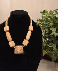 Vintage Kenya Hand-Carved Beaded Tribal Boho Necklace with Large Pendant 22″