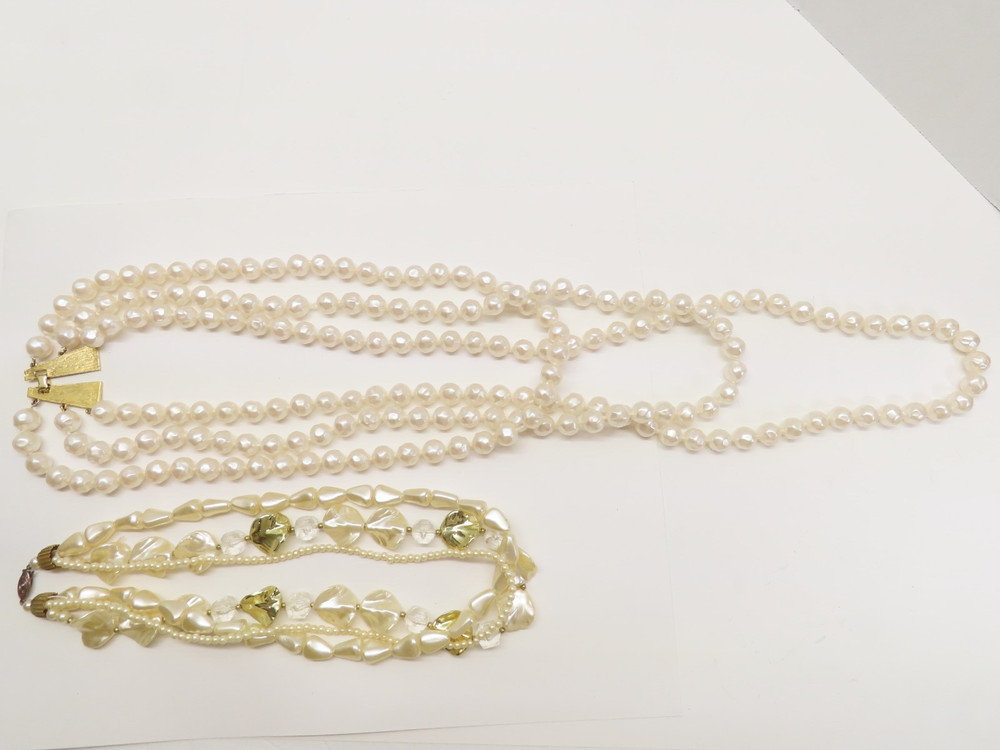 Vintage Beaded Necklace Lot Faux Pearl Ivory Gold Beaded Accents D2364