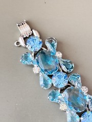 Vintage Verified JULIANA Clamper Bracelet Brooch Earrings Blue Givre Glass