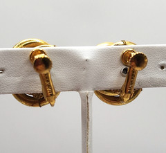 Miriam Haskell Faux Pearl Gold Tone Screw Back Earrings Twist Clip-on Vintage