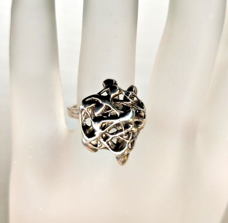 Vintage Artisan Brutalist Abstract Silvertone Ring Size 8 Mid Century Modernist