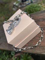 Vtg Y2K Juicy Couture Clear Crystal Crown Heart Pave Chunky Toggle Necklace 20”