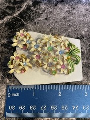 Vintage Rhinestone Gold Tone Enamel Flower Brooch Pin Clip Earrings Set YD-48