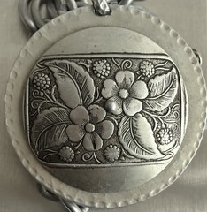 VTG Large Floral Medallion Pendant Chunky Chain Necklace Statement England 110g