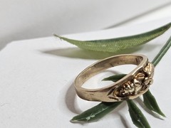 Vintage 10k Tri Color Black Hills Gold Ring Size 3.25 06Rg
